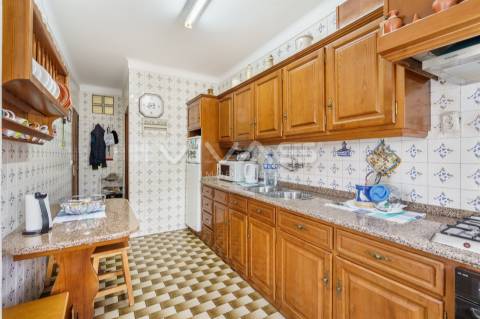 Moradia T4+2 Venda em Crespos e Pousada,Braga