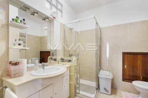 Moradia T4+2 Venda em Crespos e Pousada,Braga