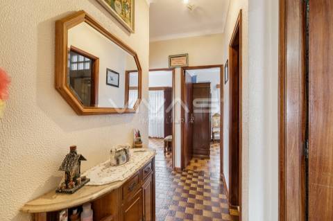 Moradia T4+2 Venda em Crespos e Pousada,Braga
