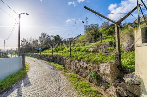Terreno Para Construção  Venda em Arnoso (Santa Maria e Santa Eulália) e Sezures,Vila Nova de Famalicão