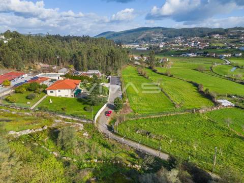 Terreno Para Construção  Venda em Arnoso (Santa Maria e Santa Eulália) e Sezures,Vila Nova de Famalicão