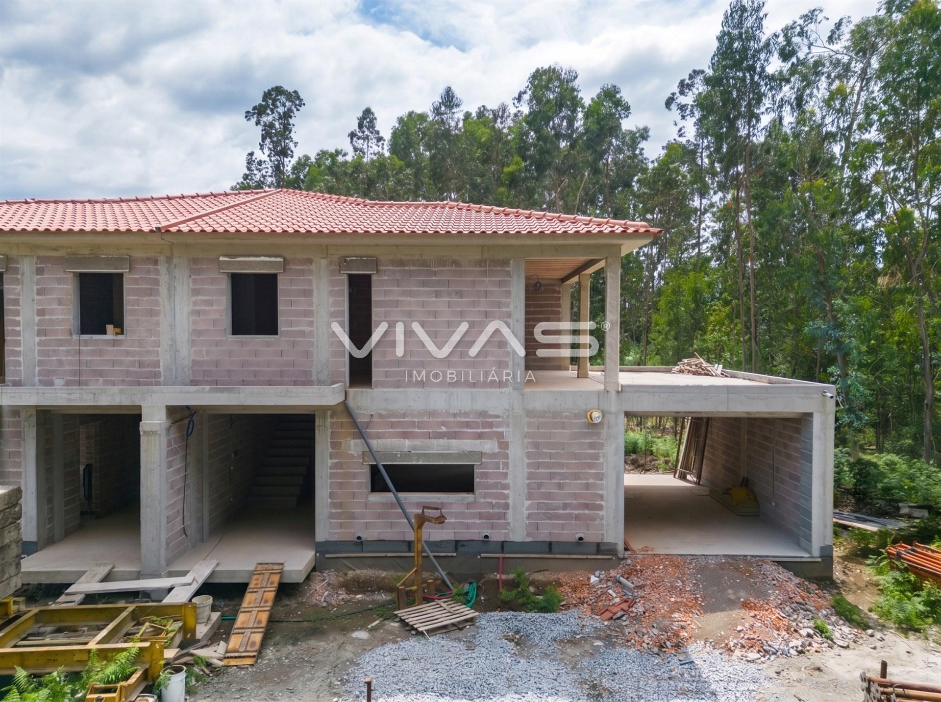 Moradia Geminada T3 Venda em Vila de Prado,Vila Verde