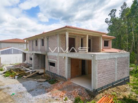 Moradia Geminada T3 Venda em Vila de Prado,Vila Verde