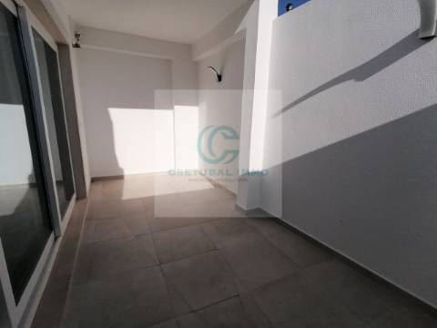 Moradia T2 Venda em Setúbal (São Julião, Nossa Senhora da Anunciada e Santa Maria da Graça),Setúbal