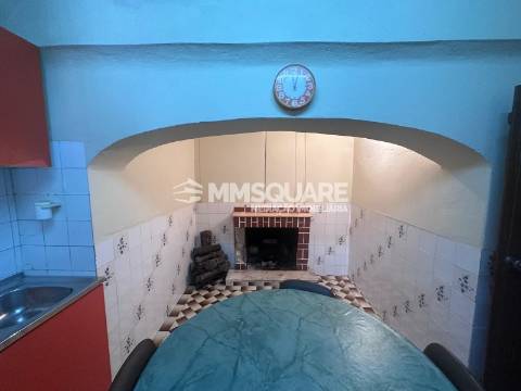 Moradia T3 com Quintal e Garagem em Estação de Ourique – Castro Verde