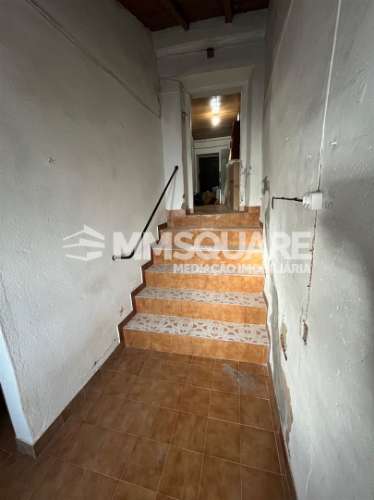 Moradia T3 inserida na zona histórica de Ourique