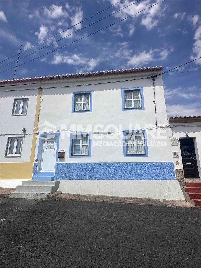 Moradia T4 em Santa Luzia