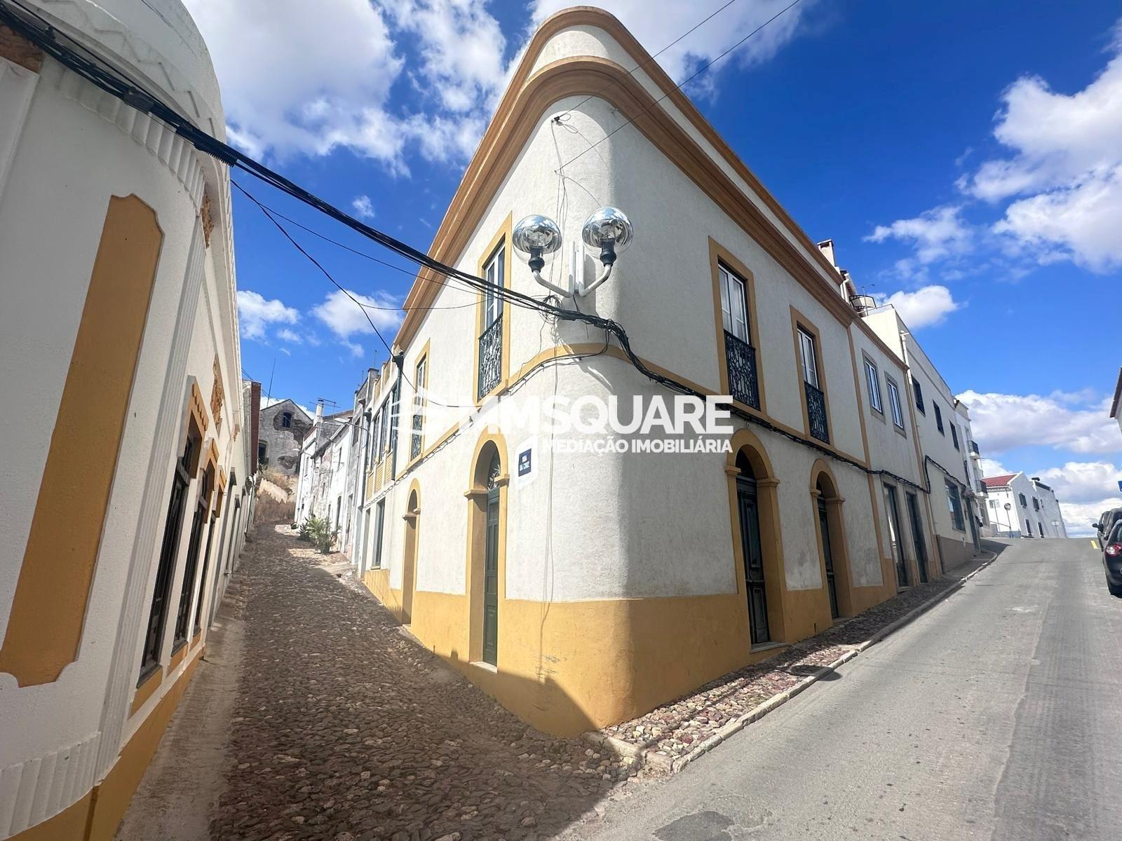 Moradia para Restaurar T5 Venda em Ourique,Ourique