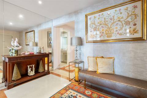 T3 em condominio com Piscina, Ginasio e Jardim