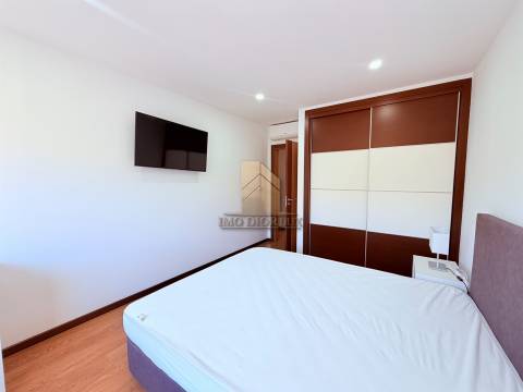 Apartamento T2 Arrendamento em Odivelas,Odivelas