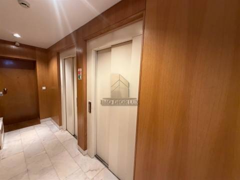 Apartamento T3 Arrendamento em Parque das Nações,Lisboa