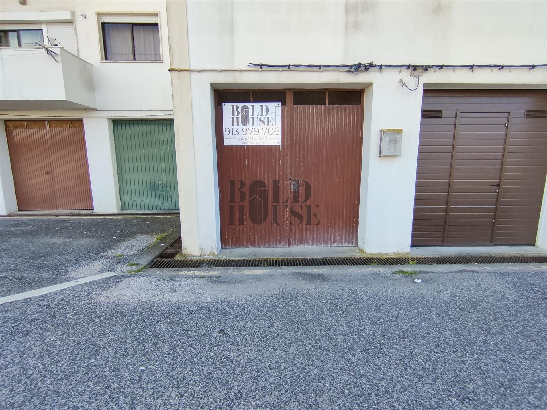 Garagem  Venda em Cartaxo e Vale da Pinta,Cartaxo