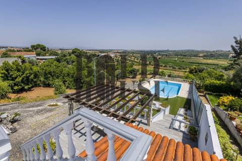 Moradia T5 Venda em Alcanhões,Santarém