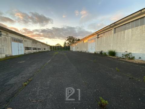 Lote Industrial  Arrendamento em Cacém e São Marcos,Sintra