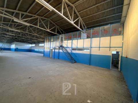 Lote Industrial  Arrendamento em Cacém e São Marcos,Sintra