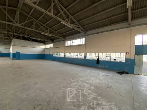 Lote Industrial  Arrendamento em Cacém e São Marcos,Sintra