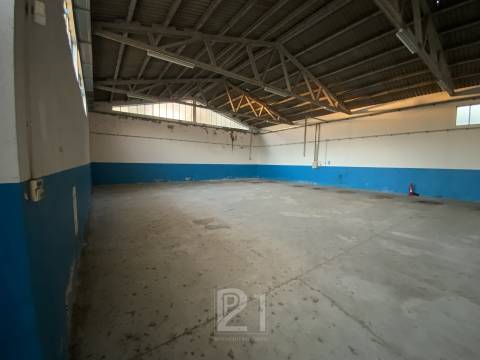 Lote Industrial  Arrendamento em Cacém e São Marcos,Sintra