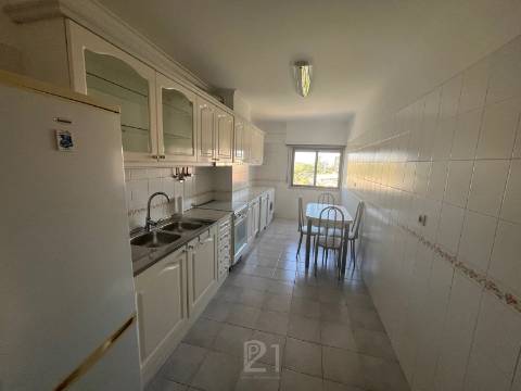 Apartamento T1 Arrendamento em Cacém e São Marcos,Sintra