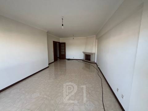 Apartamento T1 Arrendamento em Cacém e São Marcos,Sintra