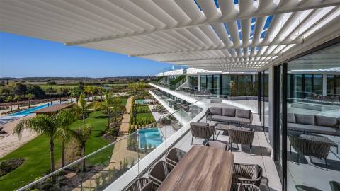 Apartamento T2 Penthouse em condomínio privado de luxo, Vilamoura