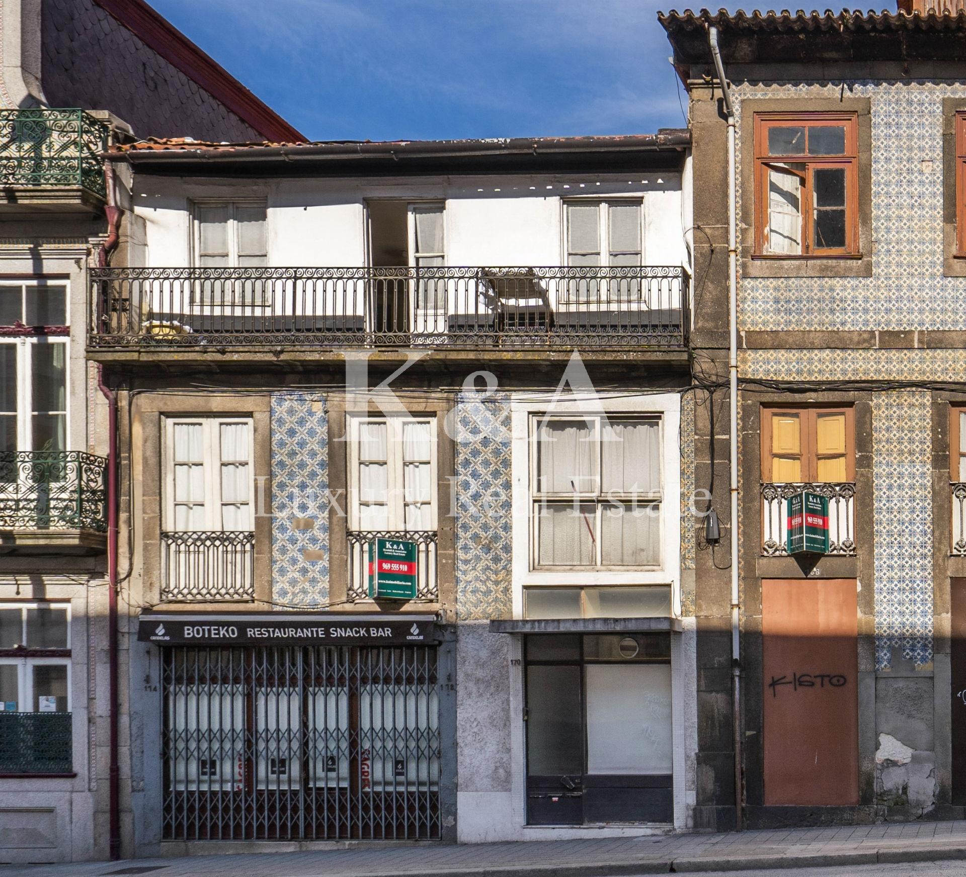 Prédio no centro do Porto