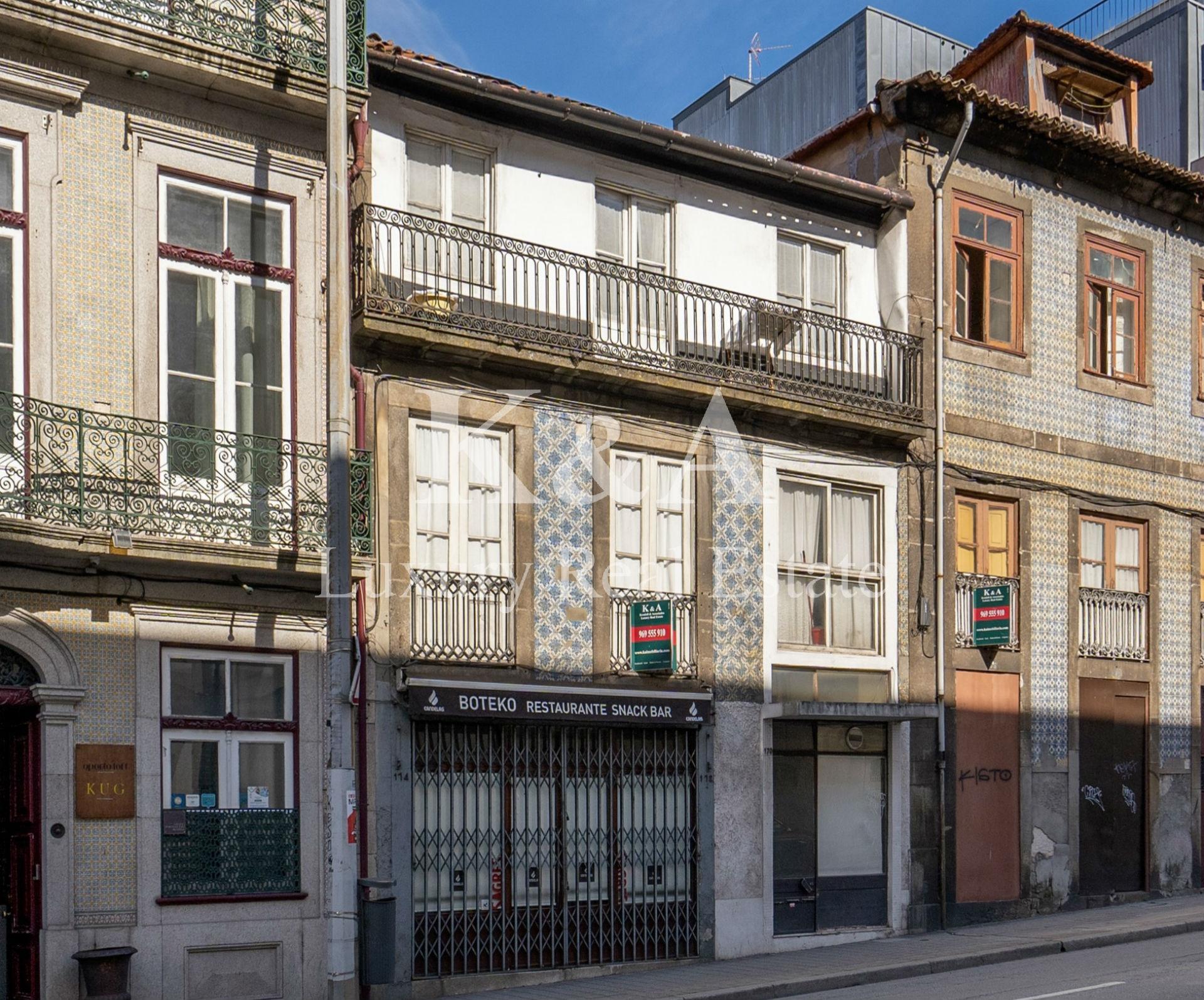 Prédio no centro do Porto