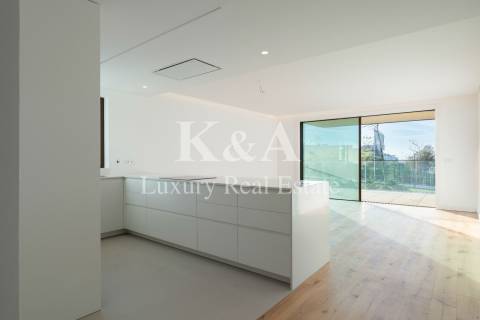 Apartamento T2 com vistas de rio e mar