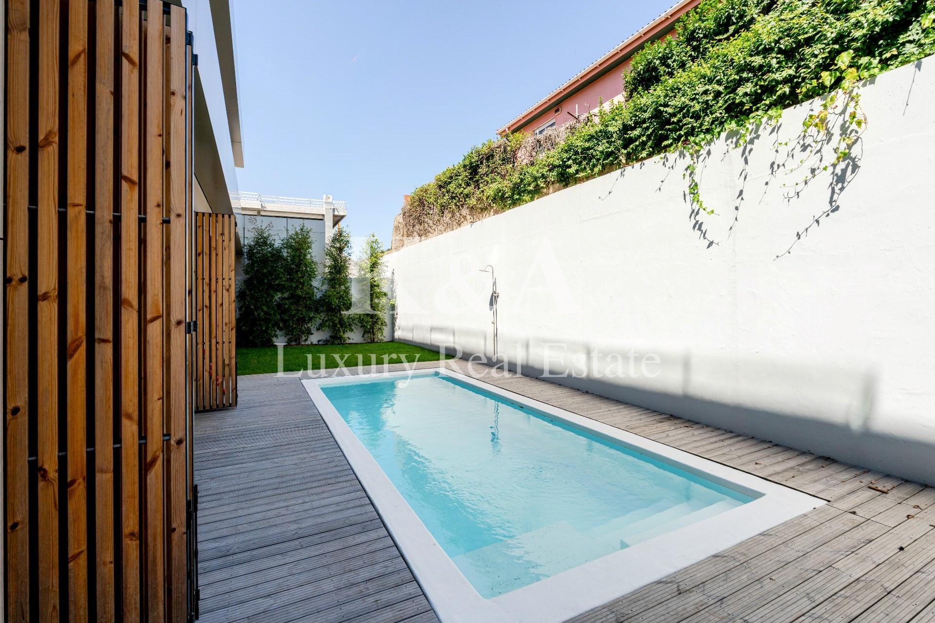 Apartamento duplex com piscina na Foz