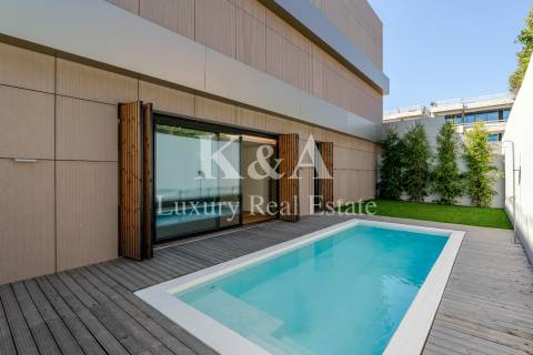 Apartamento duplex com piscina na Foz