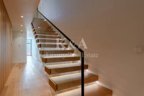 Apartamento duplex com piscina na Foz