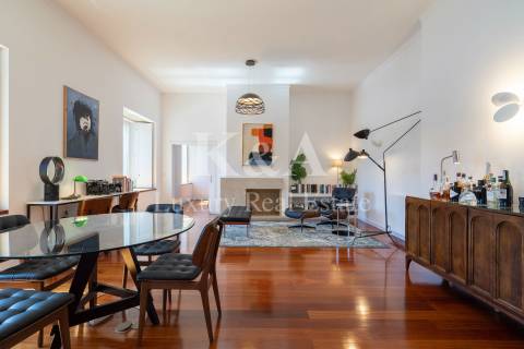 Apartamento com vista privilegiada sobre o rio Douro