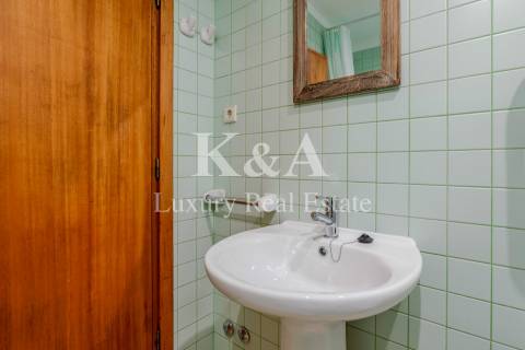 Apartamento T3+1 com vistas mar, na Foz