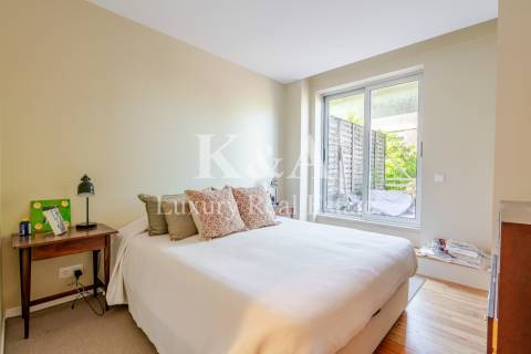 Apartamento T3 com localização privilegiada, na Foz.