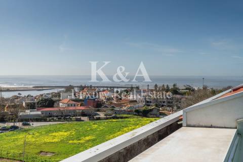 Apartamento T4 Duplex na Foz.
