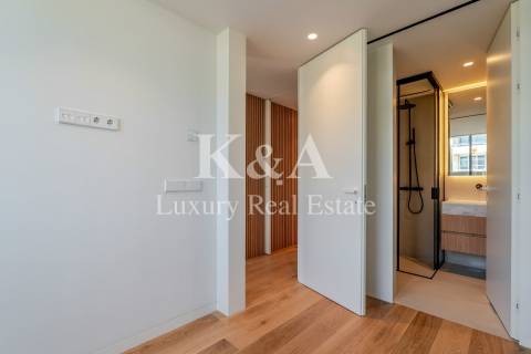 Penthouse T4+1 na Foz com piscina e Vista Mar