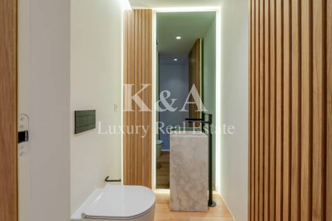 Penthouse T4+1 na Foz com piscina e Vista Mar