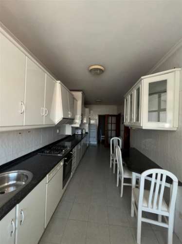 Apartamento T3 Arrendamento em Vila Nova de Famalicão e Calendário,Vila Nova de Famalicão