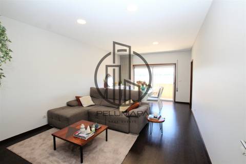 Apartamento T2 Venda em Vila Nova de Famalicão e Calendário,Vila Nova de Famalicão