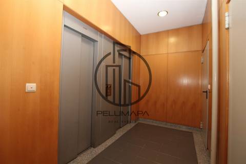 Apartamento T2 Venda em Vila Nova de Famalicão e Calendário,Vila Nova de Famalicão