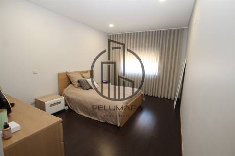 Apartamento T2 Venda em Vila Nova de Famalicão e Calendário,Vila Nova de Famalicão