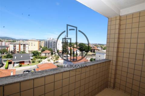 Apartamento T2 Venda em Vila Nova de Famalicão e Calendário,Vila Nova de Famalicão