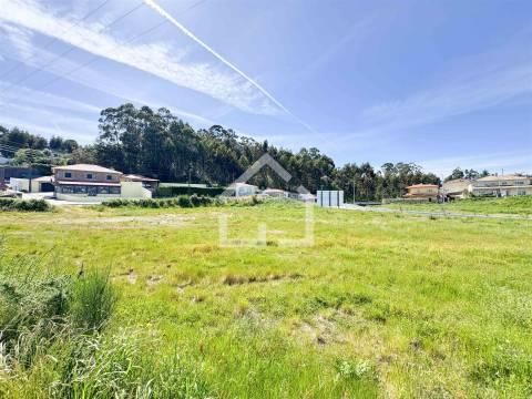 Terreno com 3.715 m² -  Escariz – Arouca