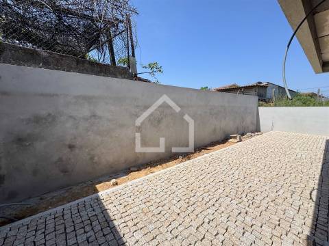 Moradia T3 Térrea - São João de Ver