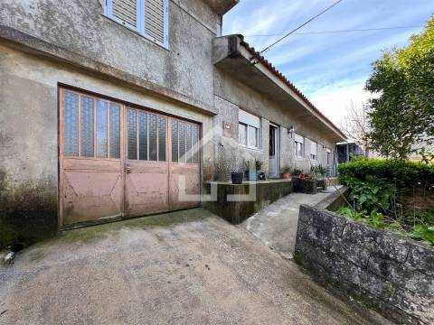 Moradia T2 Térrea - Guisande