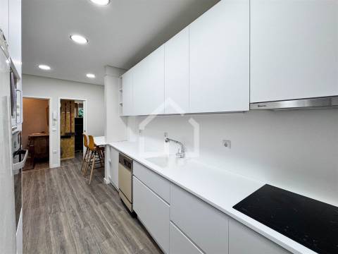 Apartamento T2 Arrendamento em Bonfim,Porto