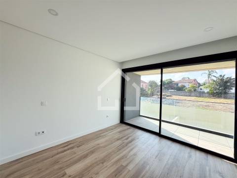 Apartamento T2 Venda em Santa Maria da Feira, Travanca, Sanfins e Espargo,Santa Maria da Feira
