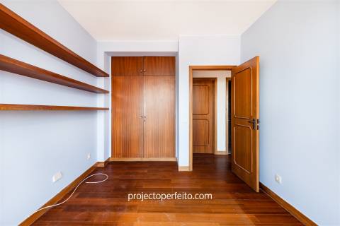 Apartamento T3 Arrendamento em Espinho,Espinho