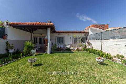 Moradia T4 Venda em Silvalde,Espinho
