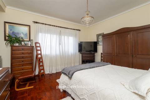 Andar Moradia T3 Venda em Paços de Brandão,Santa Maria da Feira