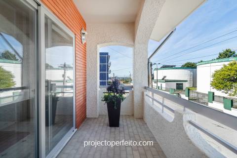 Moradia T5 Venda em Sandim, Olival, Lever e Crestuma,Vila Nova de Gaia